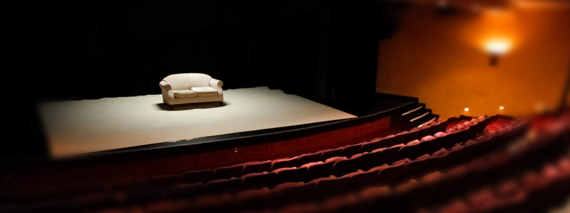 Bühne frei für die Künstliche Intelligenz! Doch mit dem Echo kommt sie nicht zu Recht